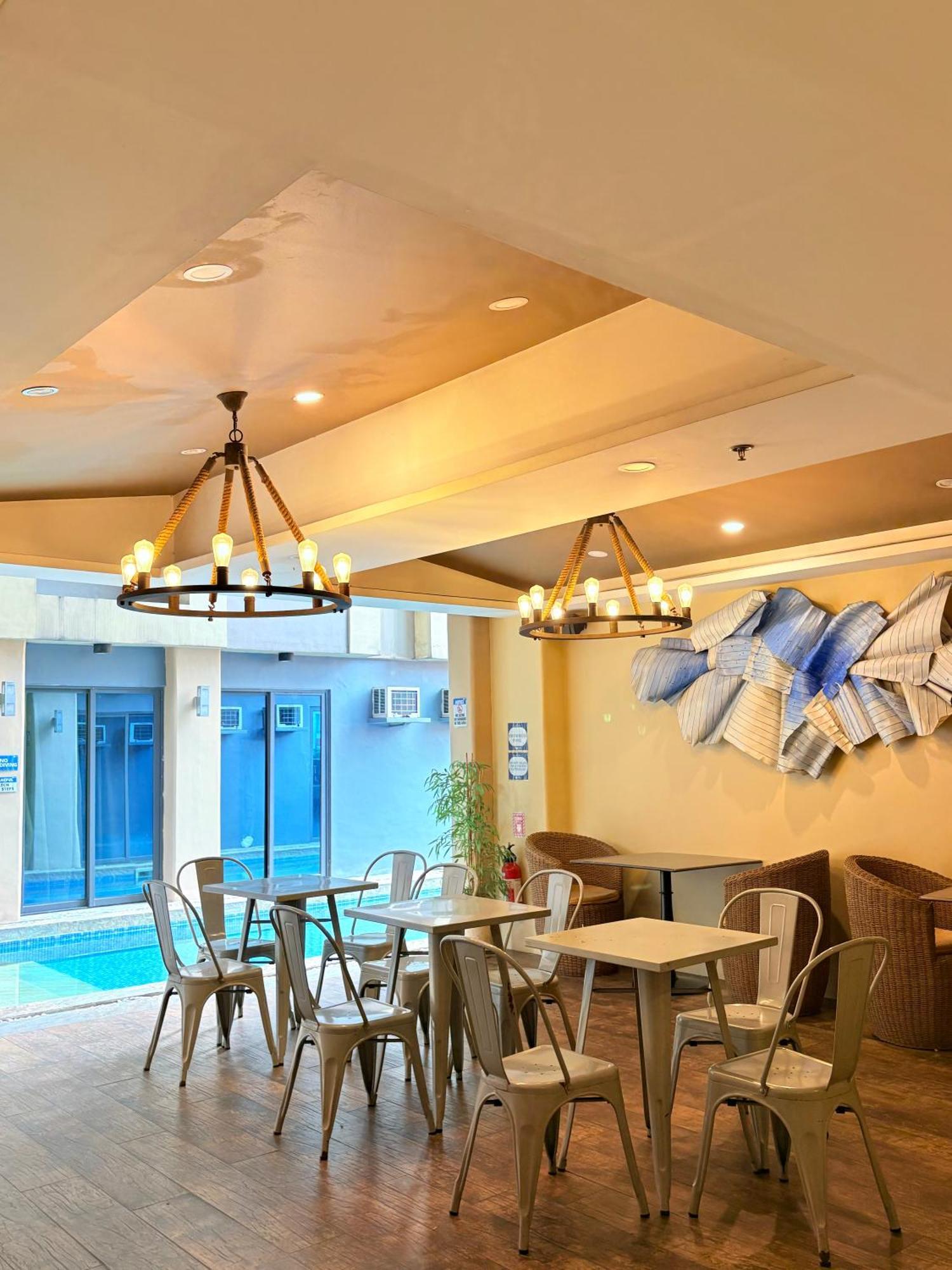 โรงแรมแปซิฟิค พาร์ค เกซอนซิตี้ ภายนอก รูปภาพ
