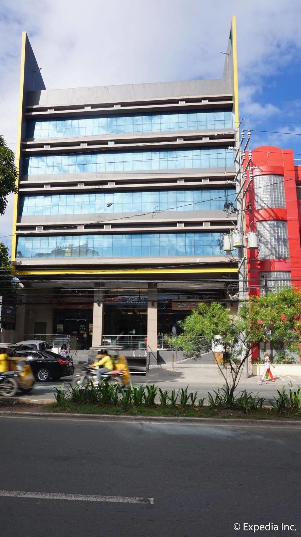 โรงแรมแปซิฟิค พาร์ค เกซอนซิตี้ ภายนอก รูปภาพ